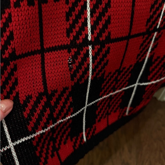 Tally Ho Red and Black Plaid Cardigan Size Uknown - Picture 4 of 4